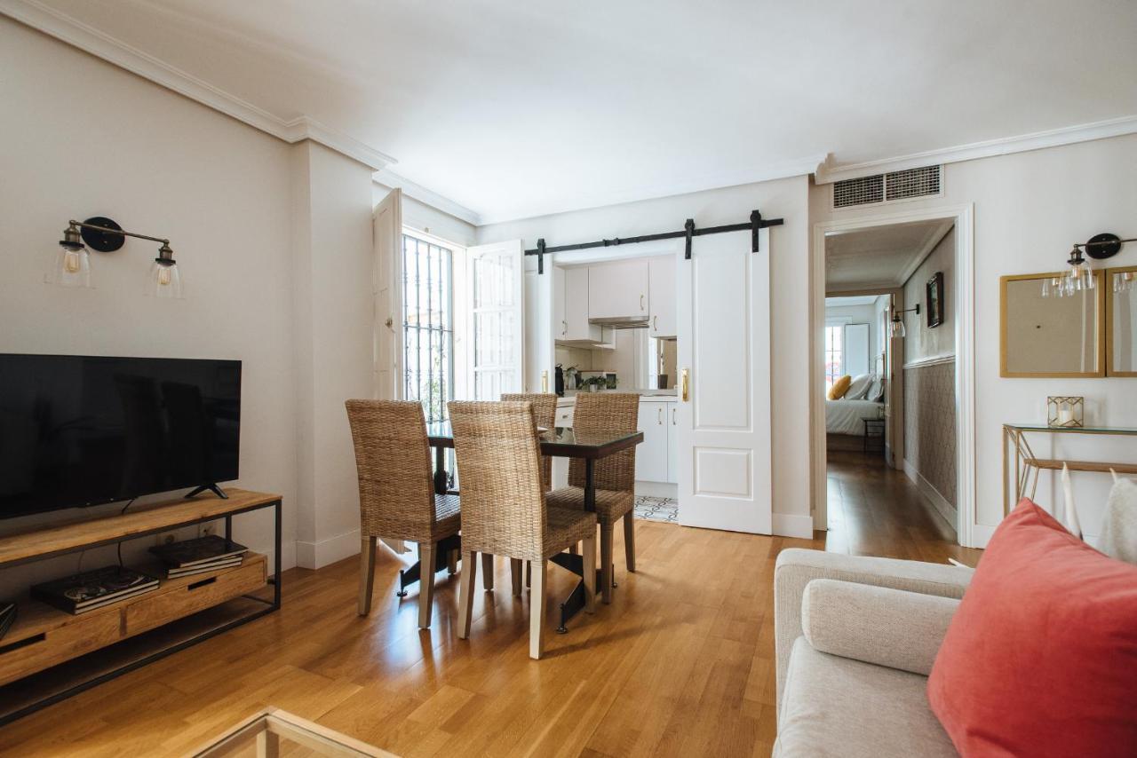 Vidrio Suite Apartment Seville Luaran gambar