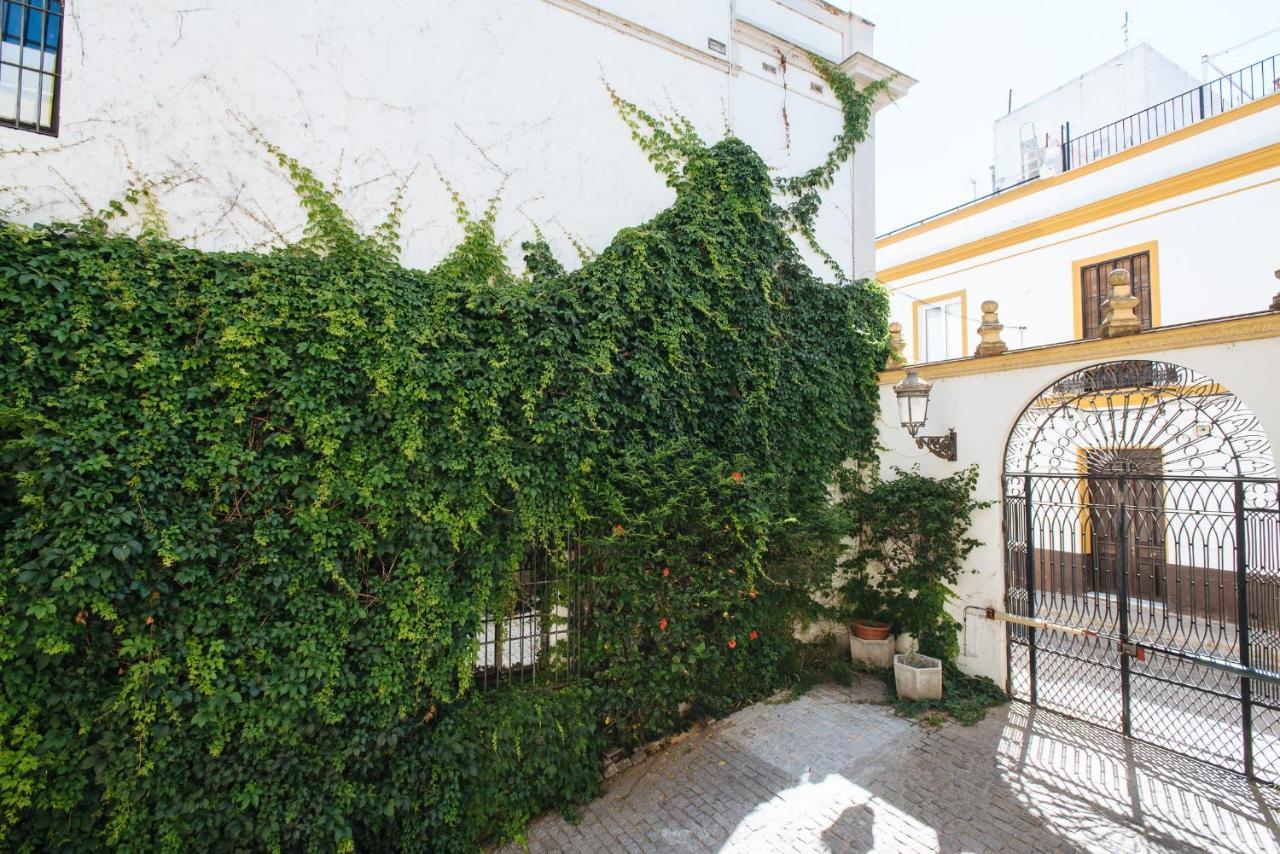 Vidrio Suite Apartment Seville Luaran gambar