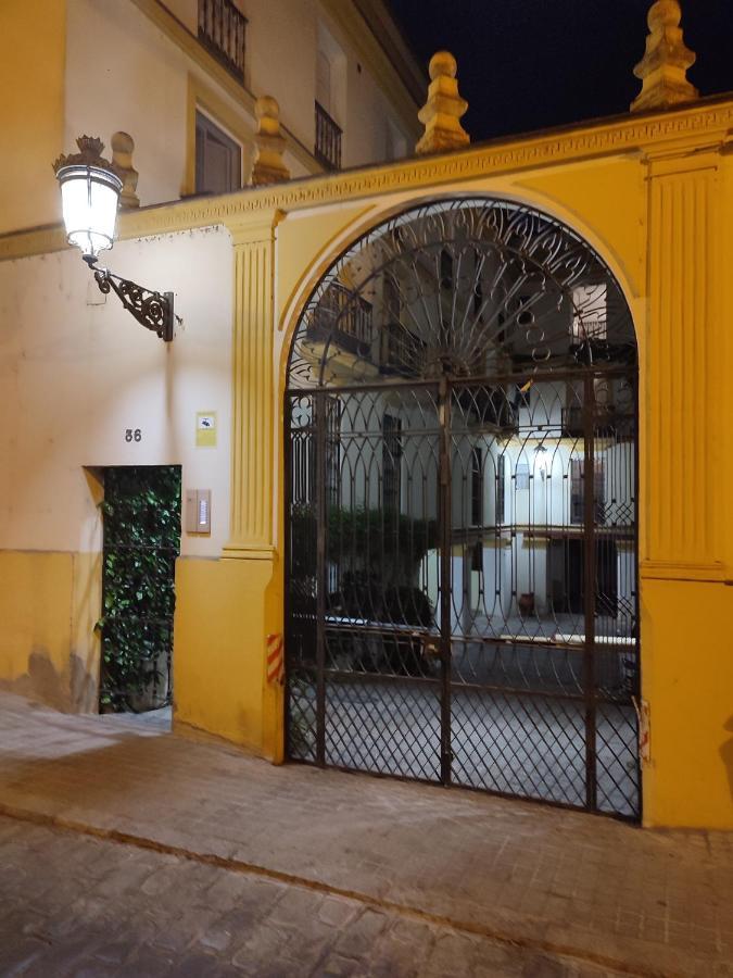 Vidrio Suite Apartment Seville Luaran gambar